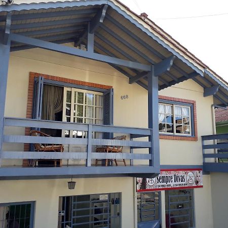 Doce Lar Villa Gramado Eksteriør bilde