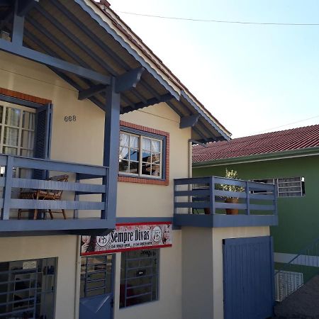 Doce Lar Villa Gramado Eksteriør bilde